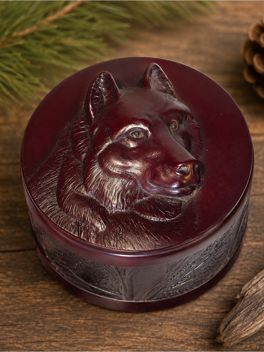 Vtg BOMA Wolf Spirit Box T.R. McPhee Canadian Wildlife Keepsake Rustic Decor